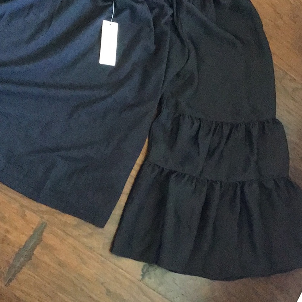 NWT Anthropologie Black Bell Sleeve Blouse - Picture 5 of 5